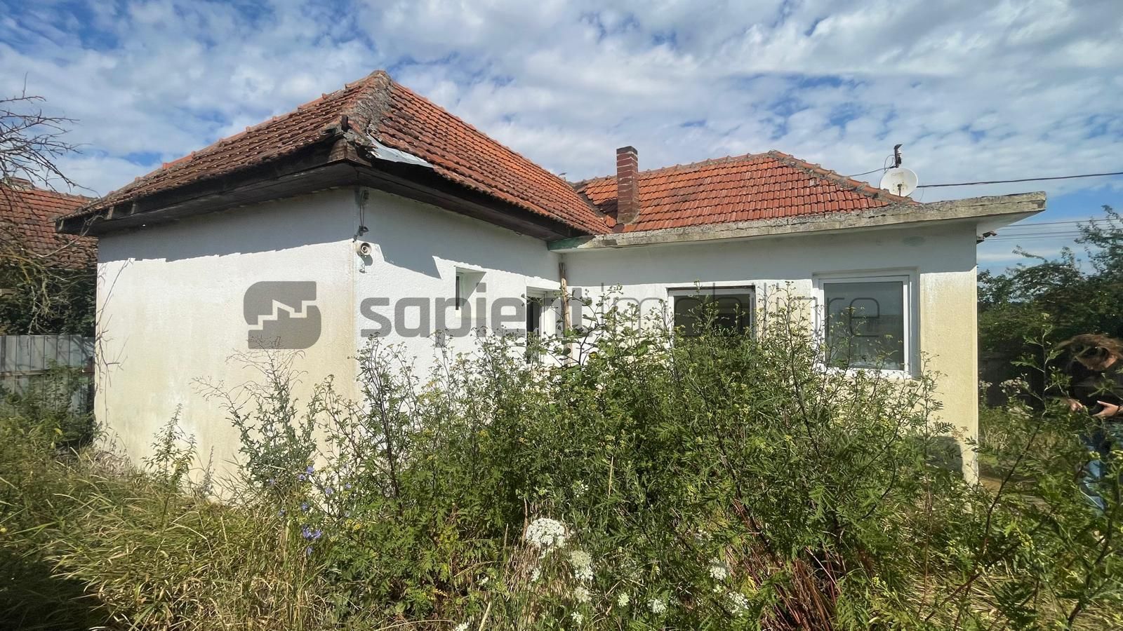 Casă bătrânească in Mierlău | Teren 2.000 mp | 20 min de Oradea - Poză 2