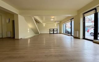 Spatiu Comercial *180mp* // 2 parking spaces // Stefan Cel Mare - Poză 1