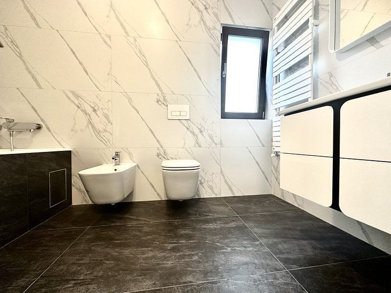 Construcție noua, accente elegante, stil exclusivist -  zona Mehala - Poză 19