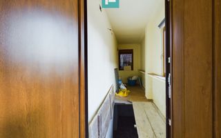 Casă cu 5 camere în Vladimirescu - Poză 21