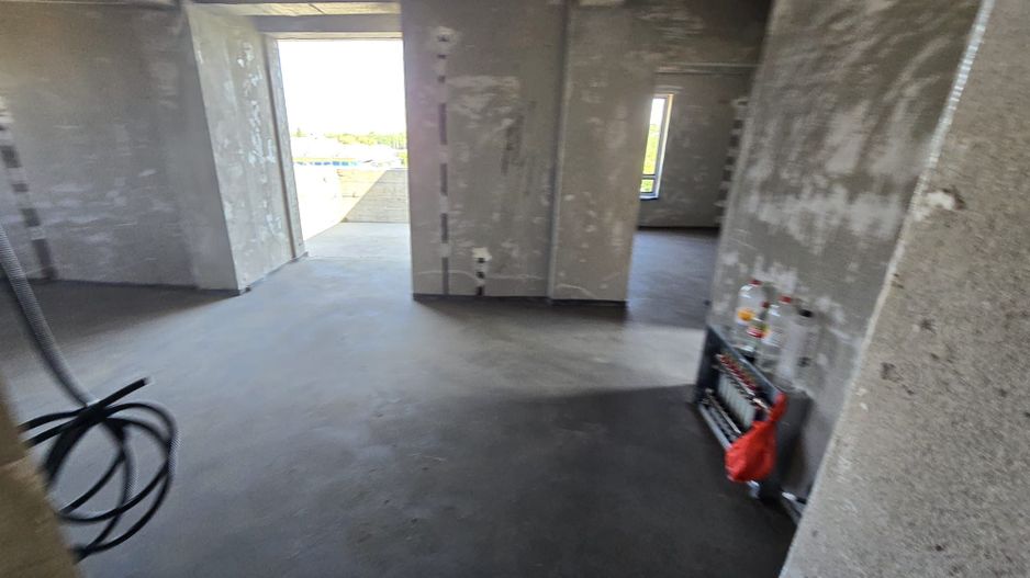 Apartament 3 camere, parter,   90 mp construiti - Micro 17 - Poză 2