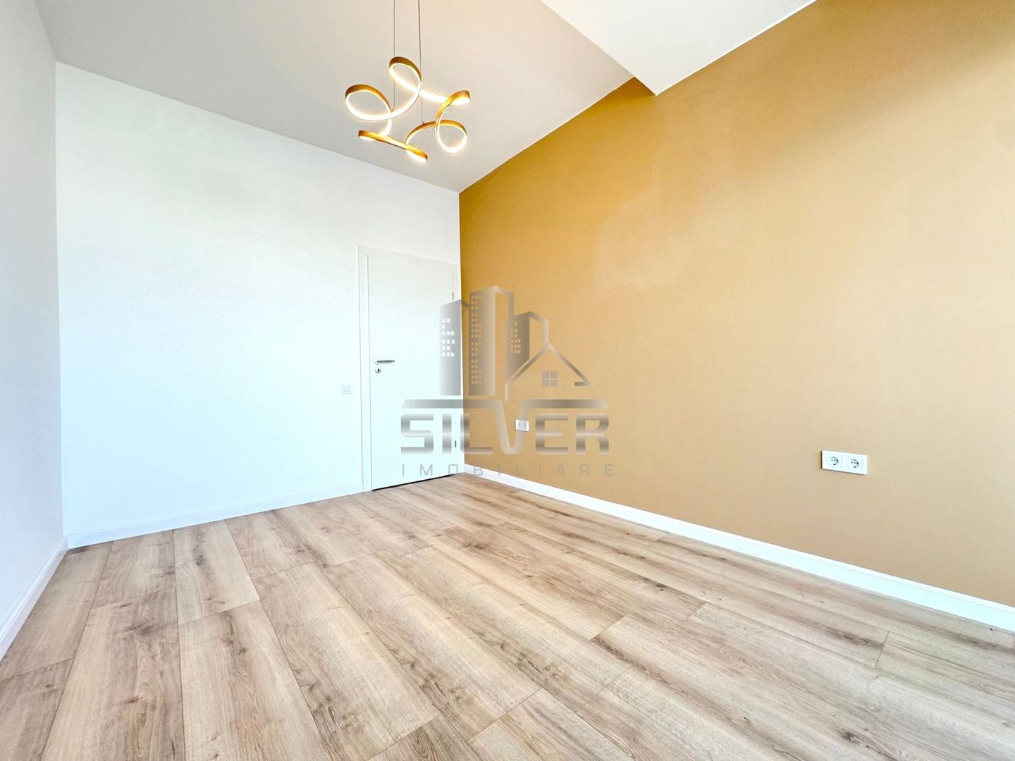 Apartament cu 2 camere dec. recent finisat+terasa de 12 mp/CF. - Poză 10
