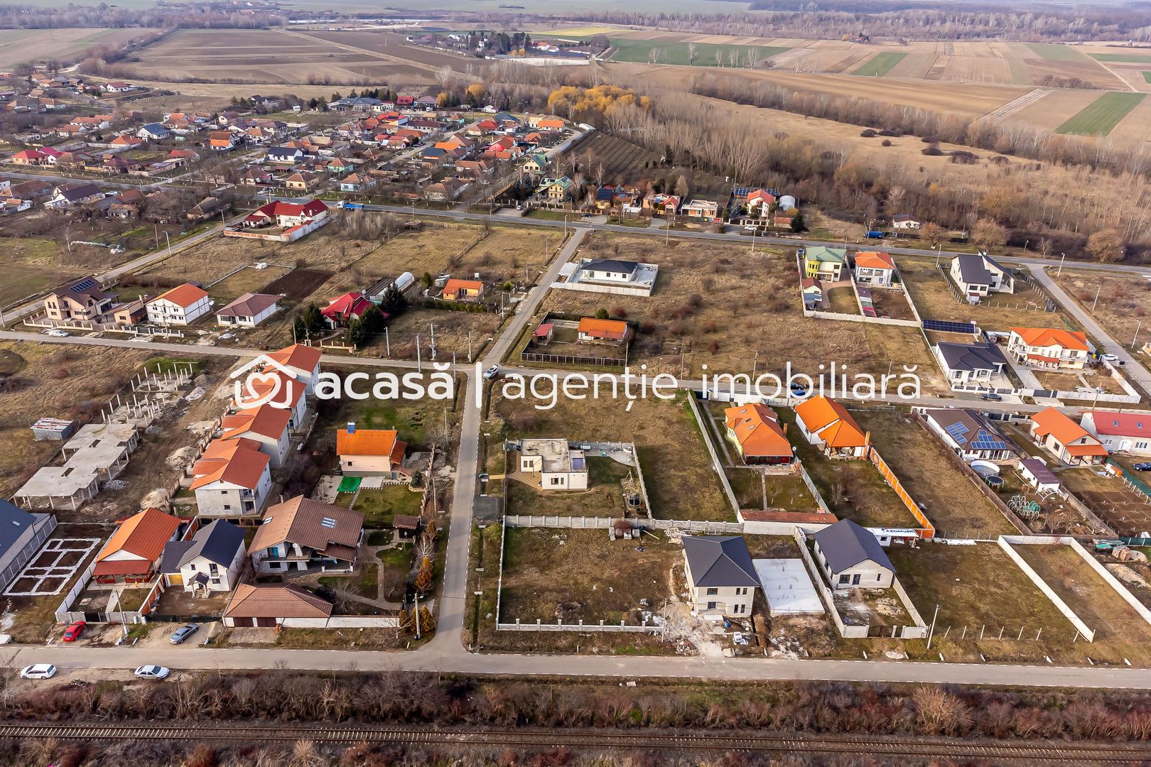 Teren generos, situat pe colt in cartierul nou din Calugareni - Poză 5