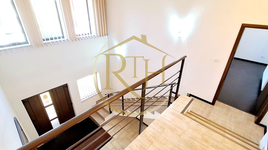 Oferim spre inchiriere, casa cu 4 camere pentru locuit sau birouri, Mehala - Poză 7