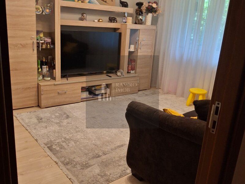 Apartament 2 camere, P-ta Sudului/ Secuilor, mobilat-utilat, renovat - Poză 1