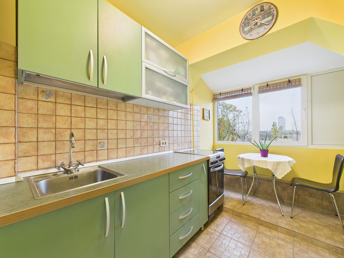 Apartament cu 2 camere de vânzare în zona Capitale - Poză 25