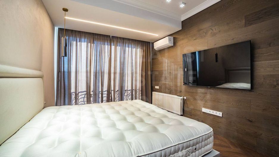 Chirie, apartament, 4 camere, strada Alexandru Bernardazzi, Centru - Poză 4