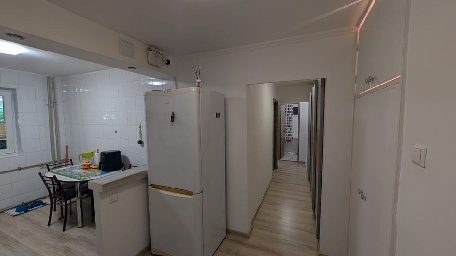 Apartament 4 camere mobilat și utilat Str. Soldat Vasile Croitoru - Poză 9