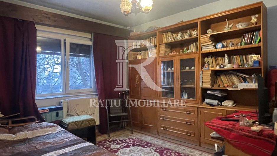 Apartament cu 3 camere  | Etaj intermediar | Calea Aradului | Oradea - Poză 7