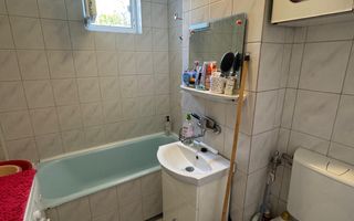 Apartament cu 3 camere, 73.1mp, decomandat, zona Centrala - Poză 14