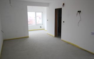 Casa de vanzare pretabila pensiune - Poză 9