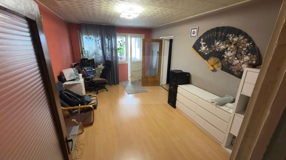 3 Camere - 63MP | Adapost Antiaerian | Metrou Grivita - 10 minute - Poză 1