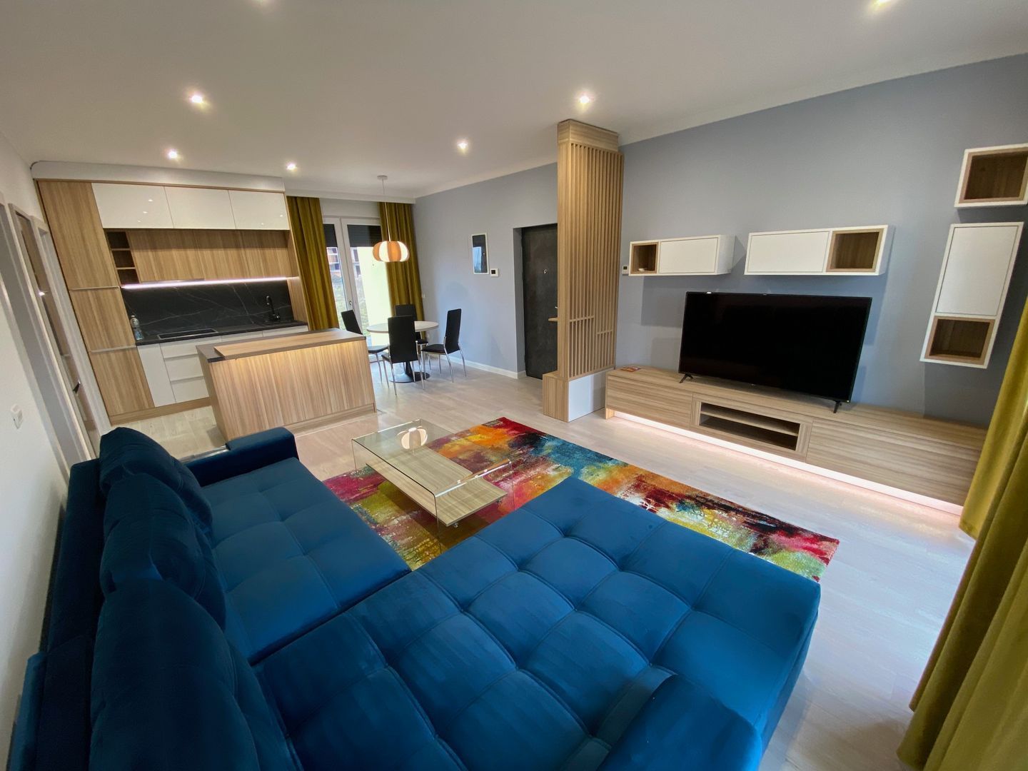 Apartament la prima inchiriere  în Dumbravita - Poză 2