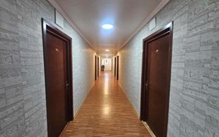 Pensiune de vanzare in Venus - Poză 4