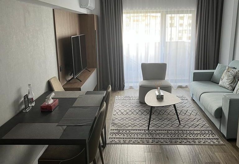 Închiriez apartament 3 camere, mobilat - utilat, openspace, Unirii - Poză 2