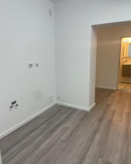 Spațiu comercial complet renovat – 5 min de Gara de Nord / 10 min Piata Victorie - Poză 9