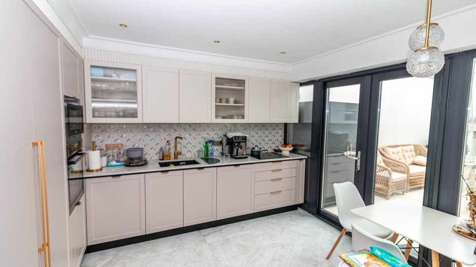 MTM Residence, apartament 3 camere de lux, de vanzare, loc de parcare - Poză 10