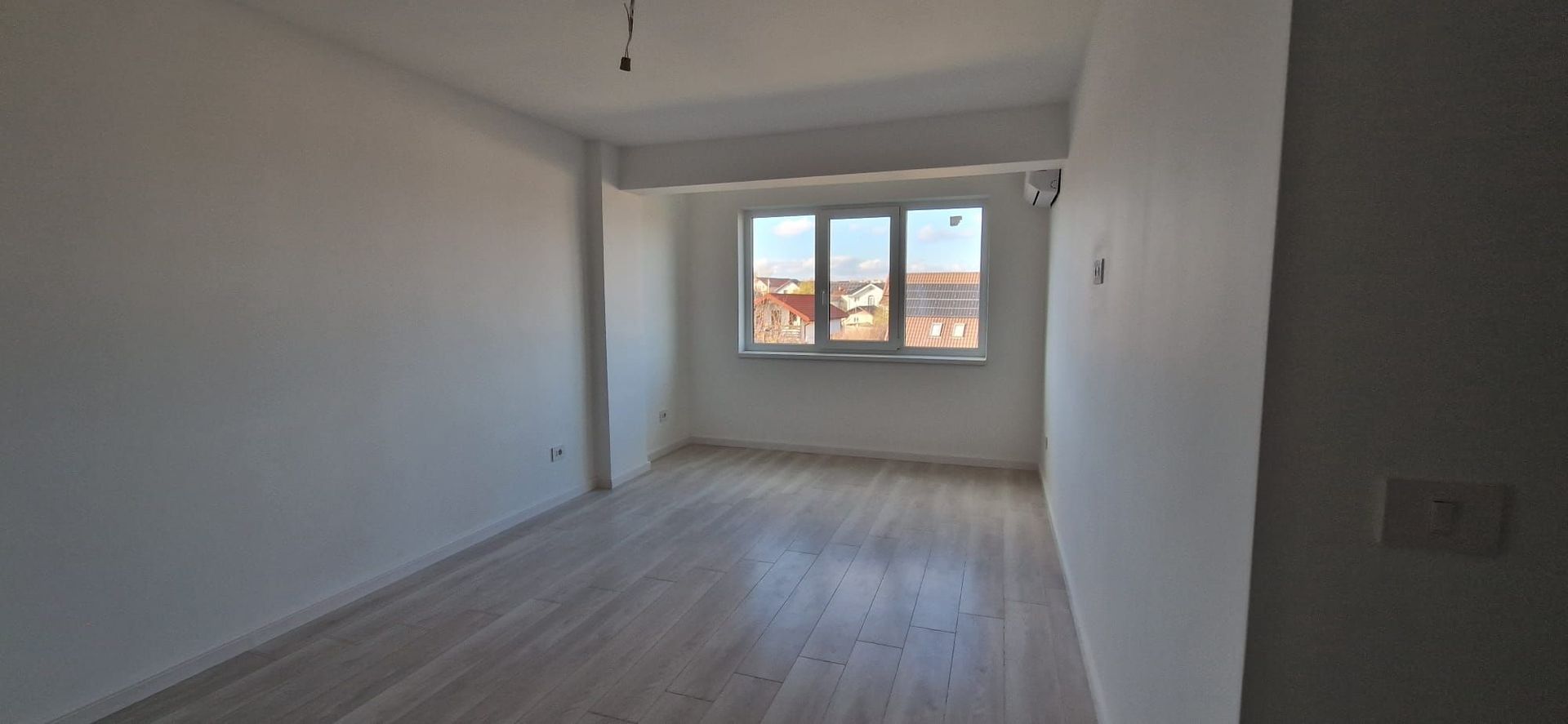 Apartament 2 camere 59 mp +loc de parcare Valea Lupului 108500 euro - Poză 1
