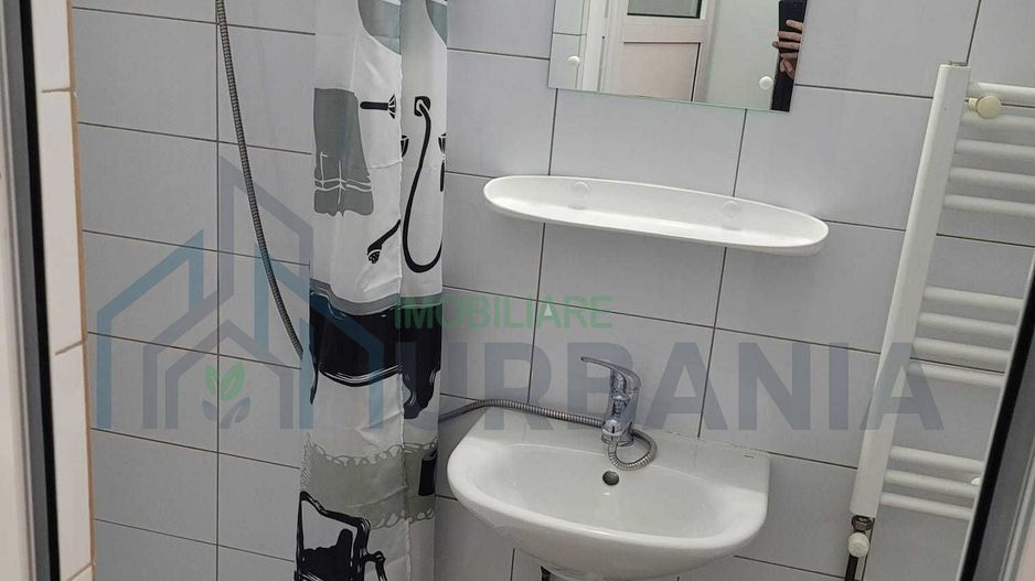 # Apartament cu 1 camera zona Podul de Fier - Poză 7