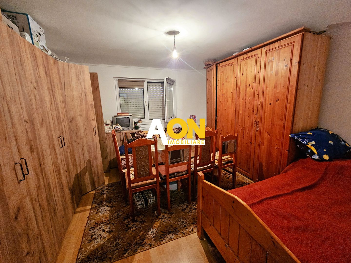 Casa cu doua corpuri, 5 camere, 1580 mp teren, Dealul Furcilor - Poză 23