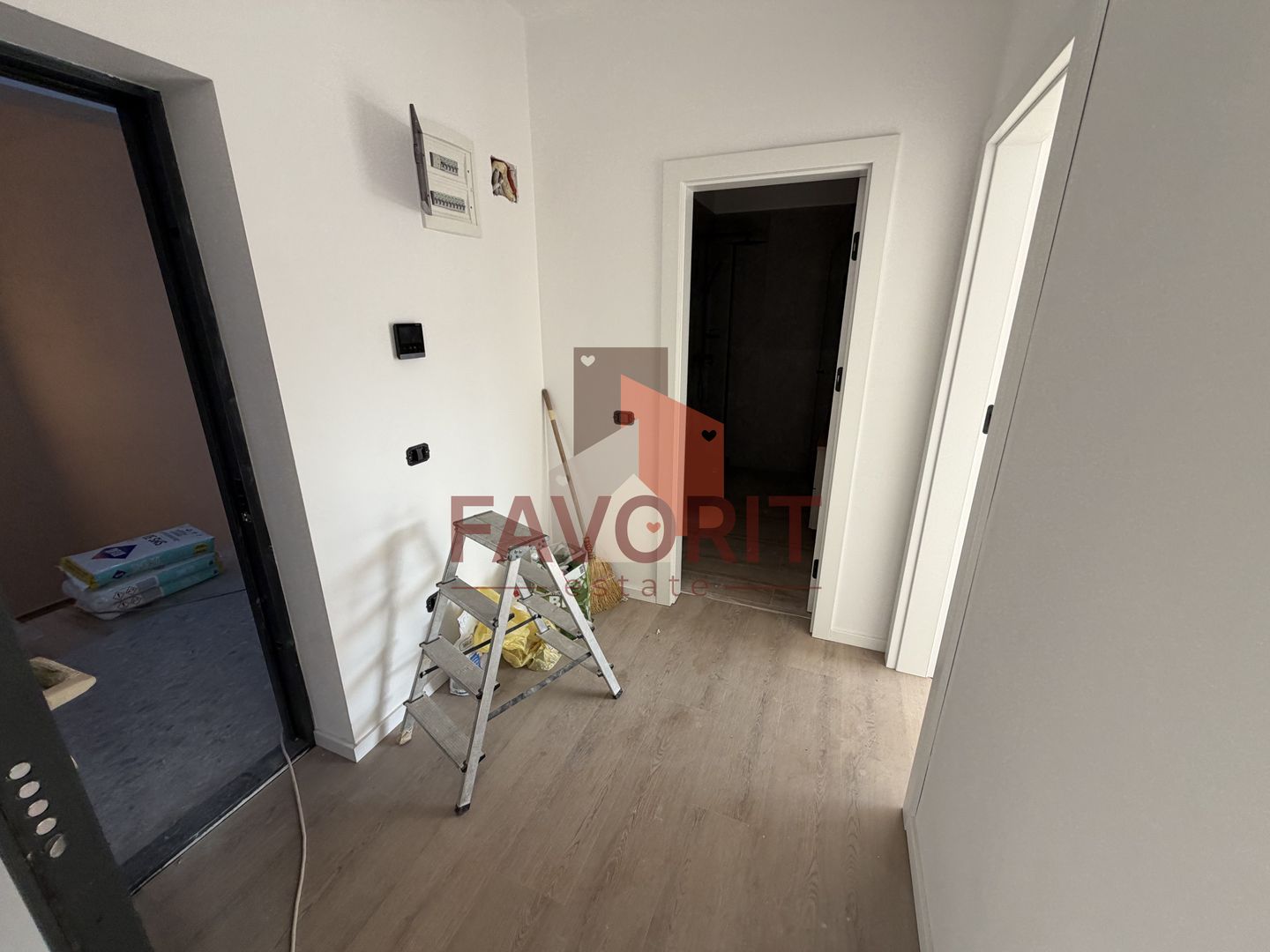 Comision 0%. Etaj 2. Apartament pe 2 nivele. 2 locuri de parcare - Poză 4