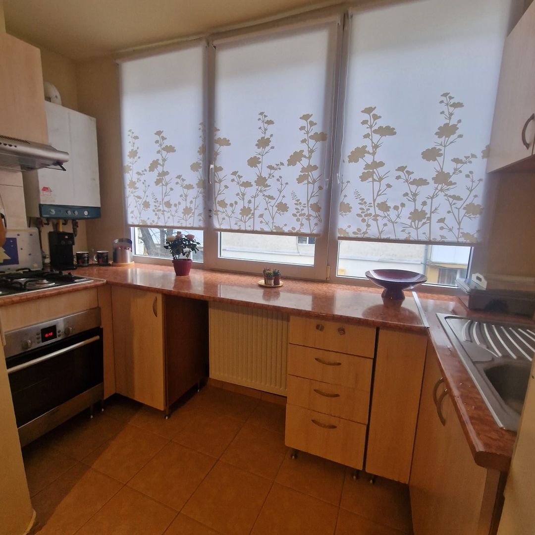 APARTAMENT4 CAMERE ZONA  SOARELUI LANGA SCOALA 30 - Poză 10