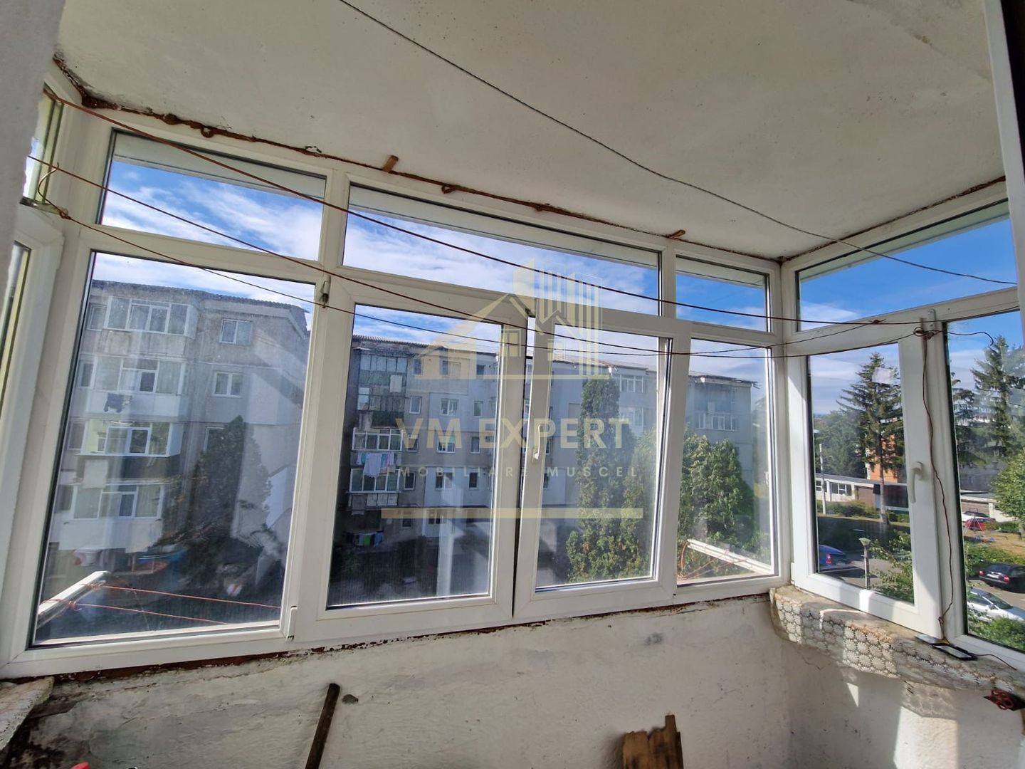 APARTAMENT 2 CAMERE, ETAJ 2, CAMPULUNG, ZONA VISOI - Poză 6