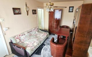 Inchiriez apartament cu 2 camere,clima centrala, zona Calea Sagului/ 300 euro. - Poză 5