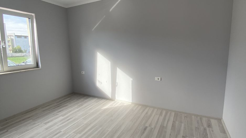 Apartament de vanzare 2 camere in Giroc - Poză 7