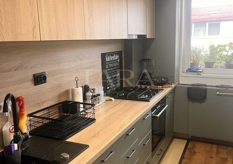 Apartament cu 3 camere, 2 băi și parcare privată, Apahida. - Poză 3