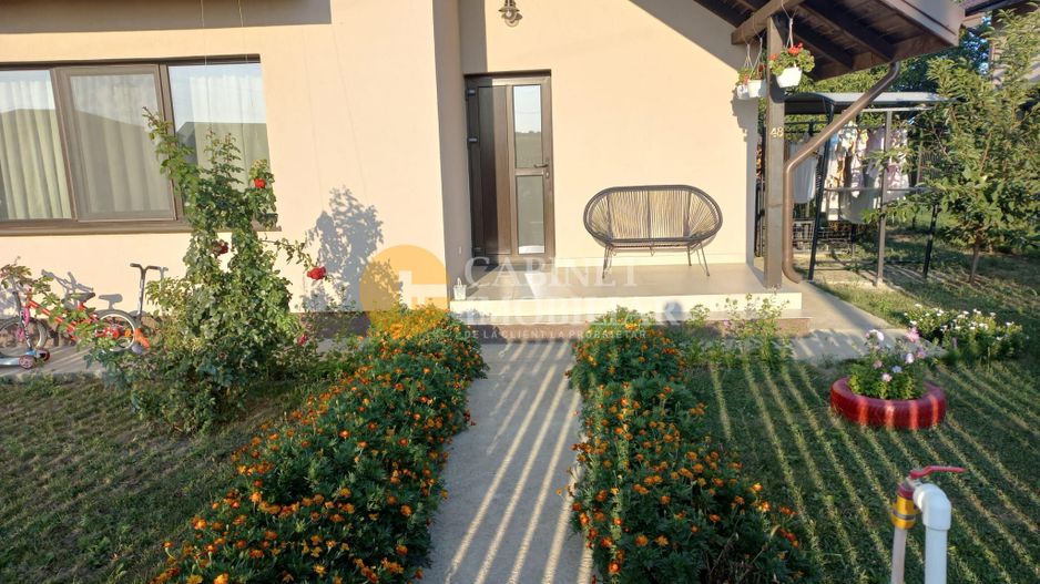 🏡 VILĂ DEOSEBITĂ - MOBILATĂ COMPLET ,  MIROSLAVA 🏡 - Poză 2