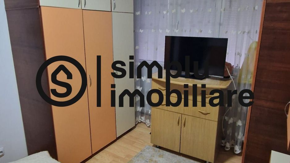 2 camere semidecomandate, etajul 2- Brazda lui Novac! - Poză 13