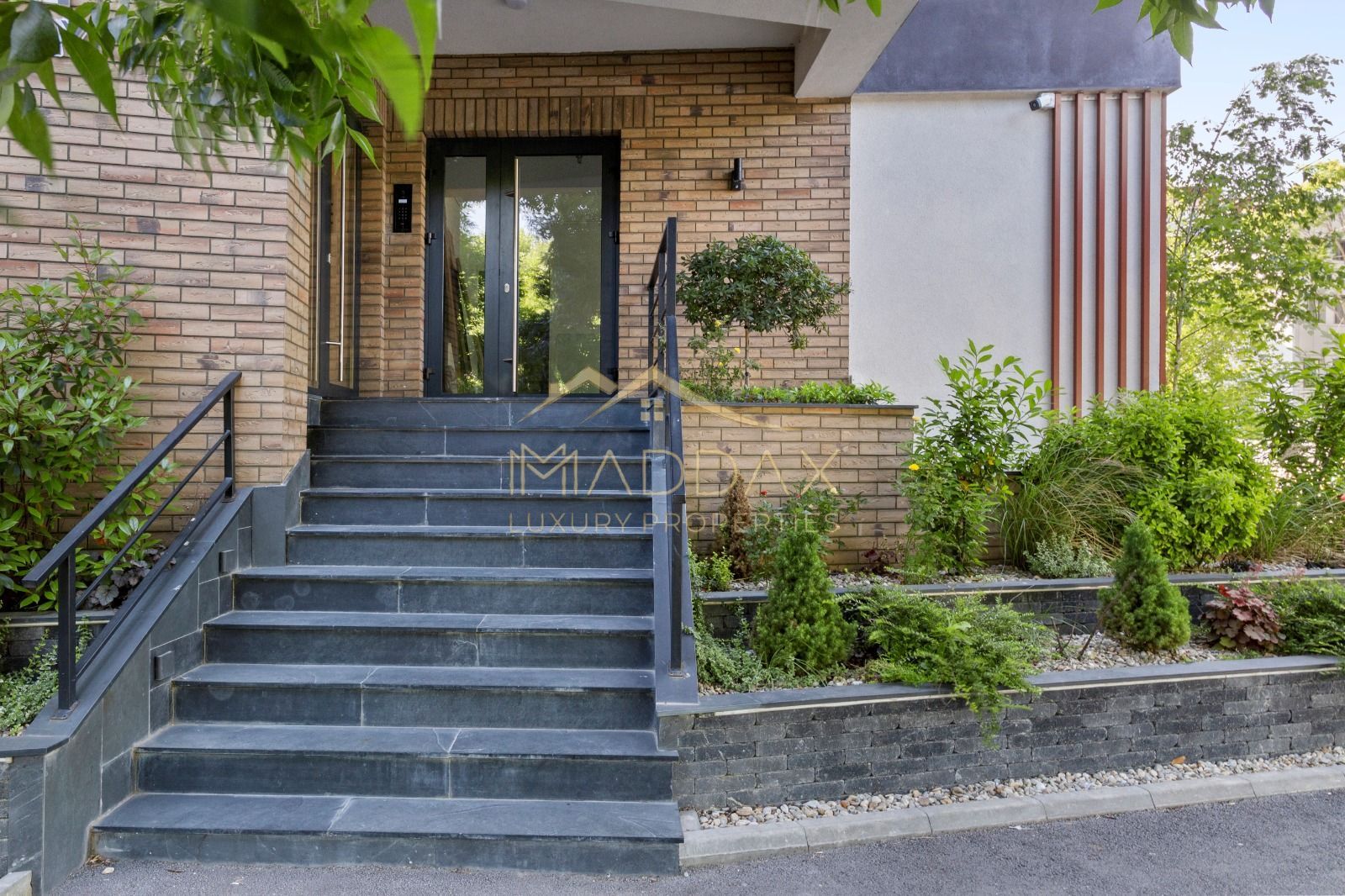 Apartament 3 camere ***117 mp*** Bloc boutique// Aviatiei-Herastrau - Poză 12