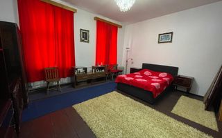 CASA CU CENTRALA ELECTRICA | Radauti - Poză 1