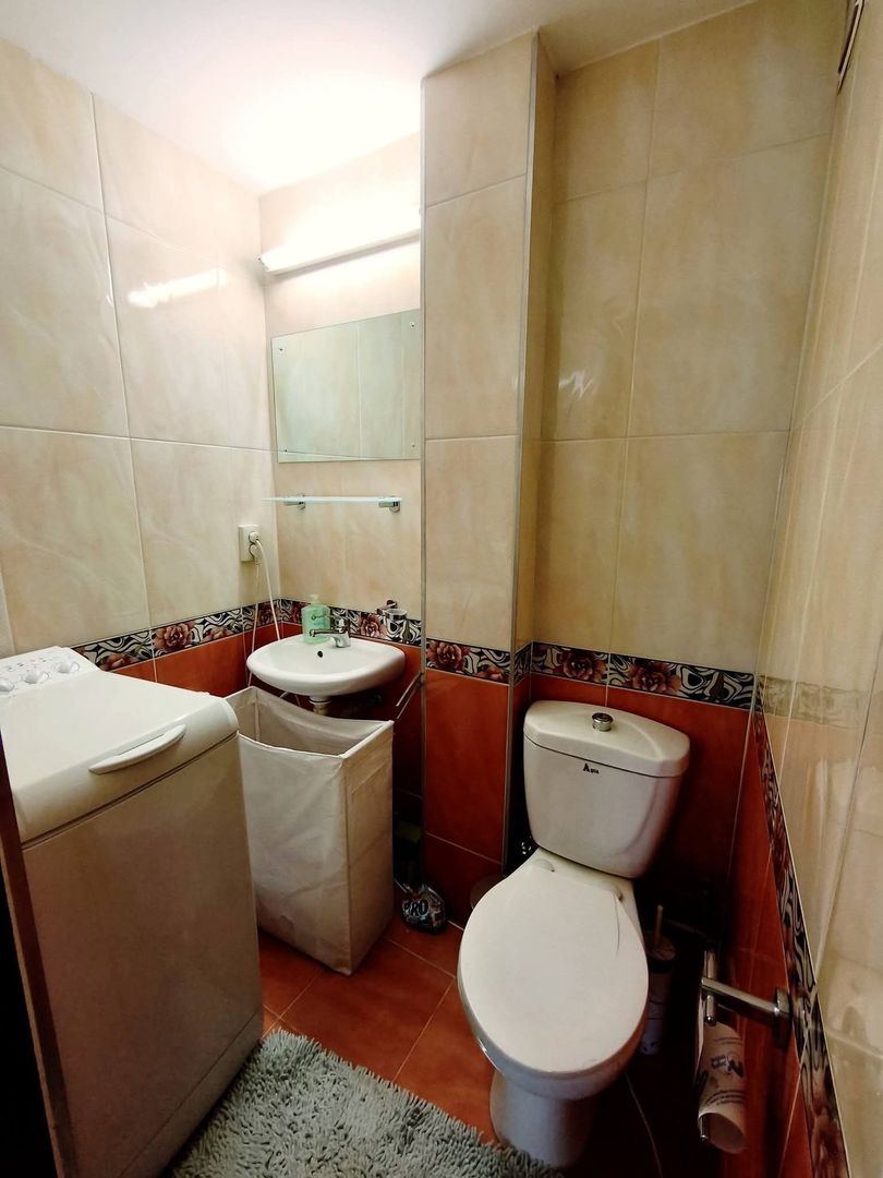 Apartament 4 camere in zona UMFST ( Romanu Vivu ) - Poză 8