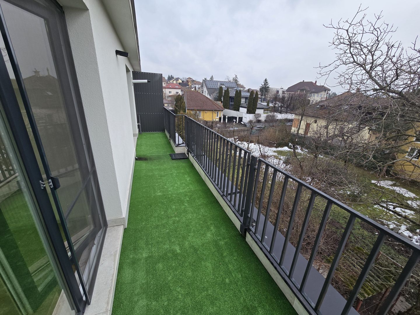 Apartament 3 camere,2 terase,2 băi,95mp,zona Centrală - Poză 14