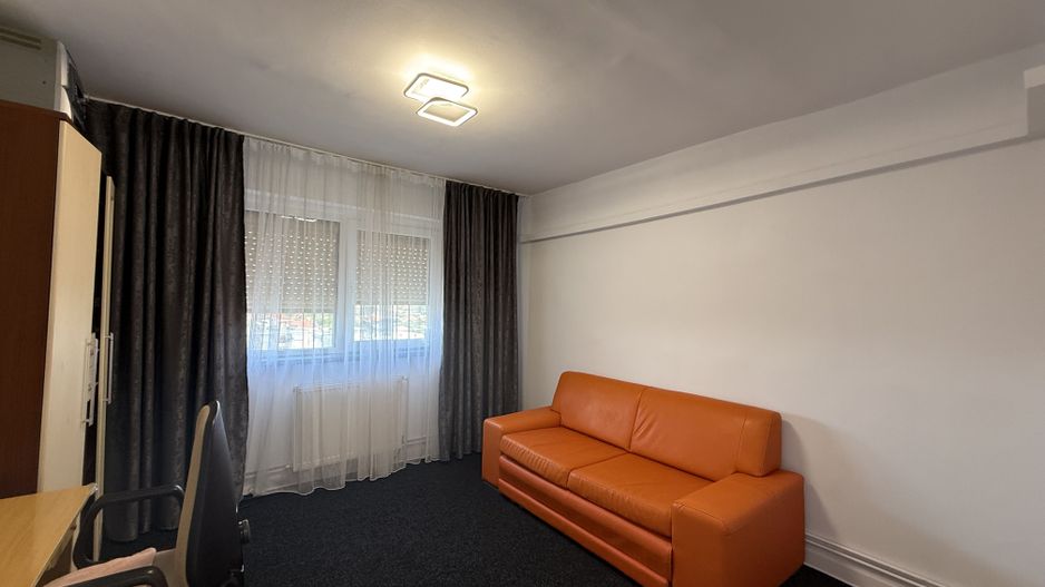 Apartament 3 camere, decomandat, renovat recent, Aradul Nou - Poză 10