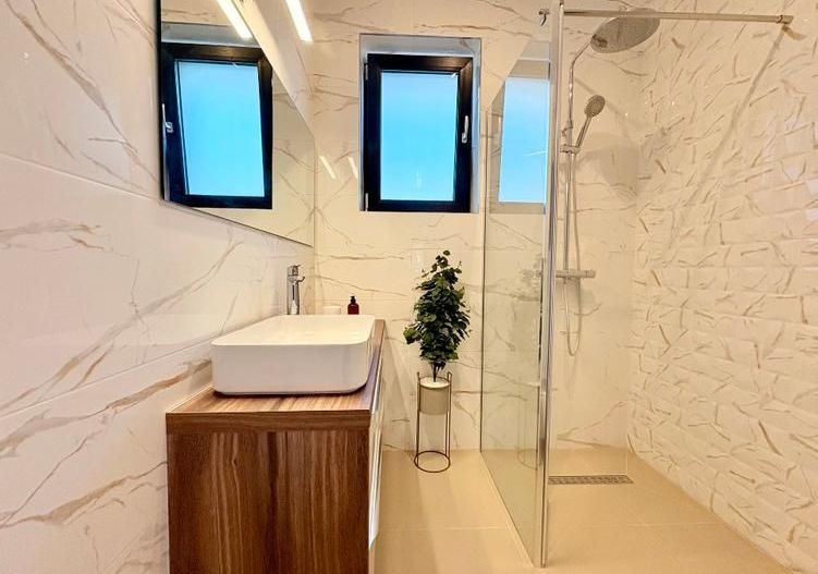 VILA pe un nivel | 4 camere | complet amenajată | 510 mp teren - Poză 8