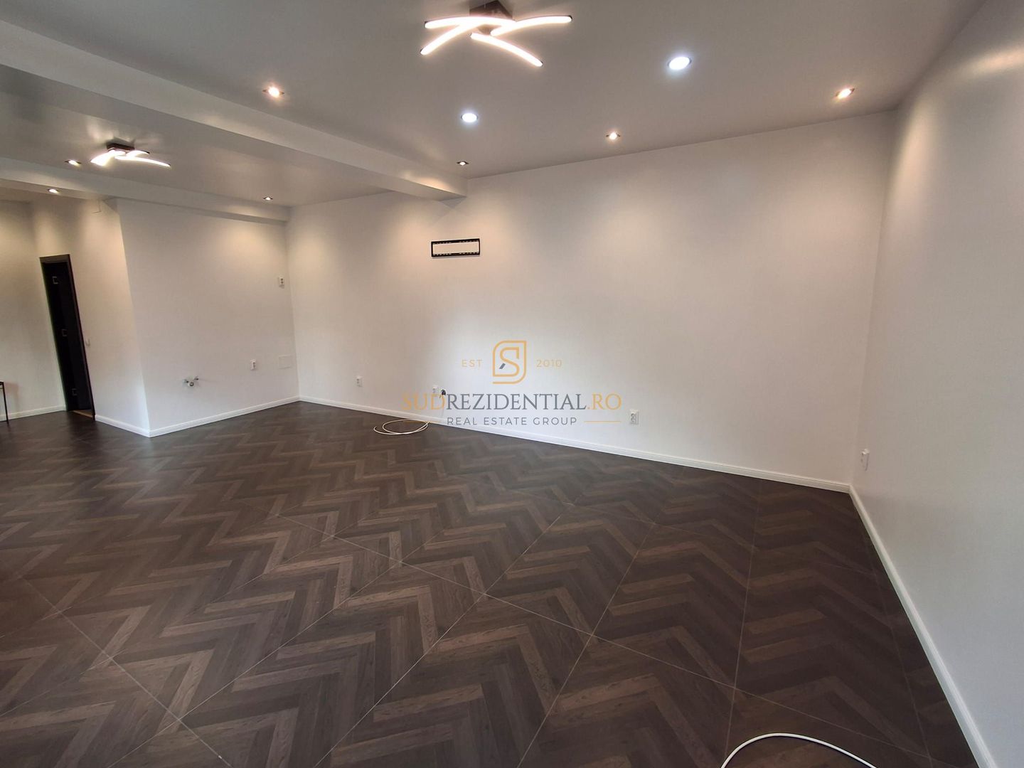 Spatii de inchiriat pentru birouri/activitati comerciale – Brancoveanu - Poză 8