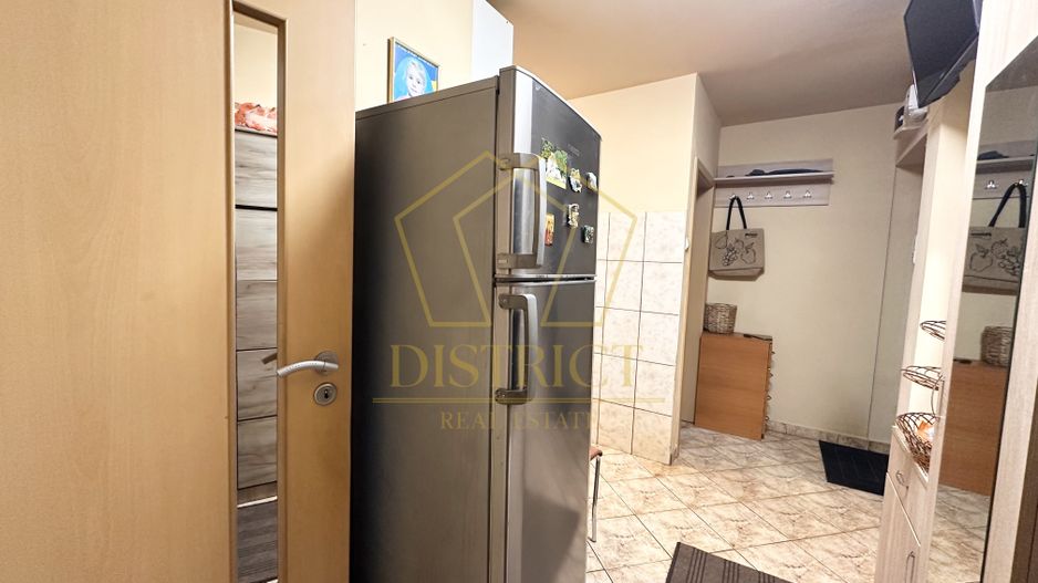 Apartament cu 3 camere | Calea Sagului - Poză 16