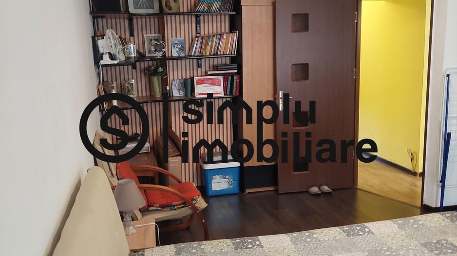 2 decomandate, parter, balcon, Sarari - 106 000 Euro - Poză 12