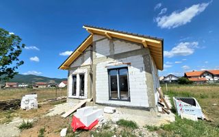 Casă Individuală, 510mp Teren, Zona Alba - Micești - Poză 2