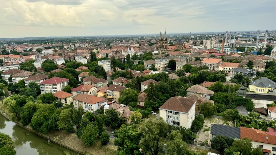 Apartament  la Isho cu vedere panoramica asupra orașului - Poză 27