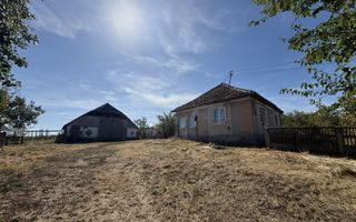 De Vanzare Casa +Teren Intravilan cu 68M FRONT (LOC DE INCA 2 CASE ) - Poză 2