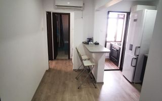 De vanzare apartament 3 camere, micro 39, 76.000 euro negociabil - Poză 3