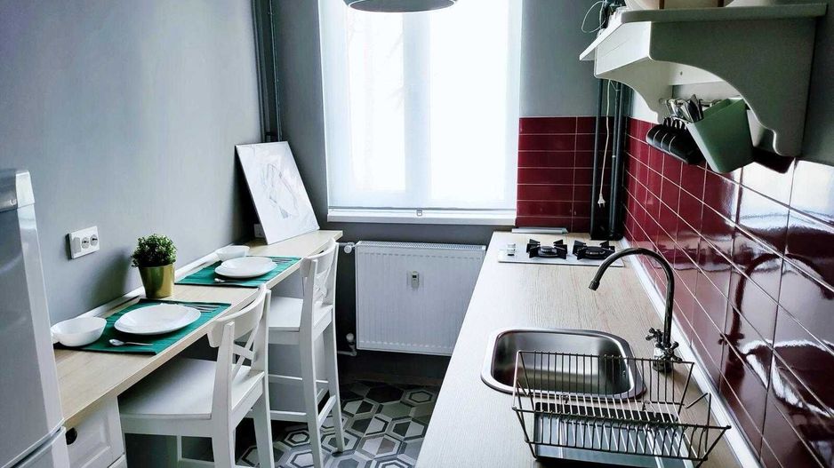 Apartament 2 camere in zona Drumul Taberei lângă metrou Raul Doamnei - Poză 3