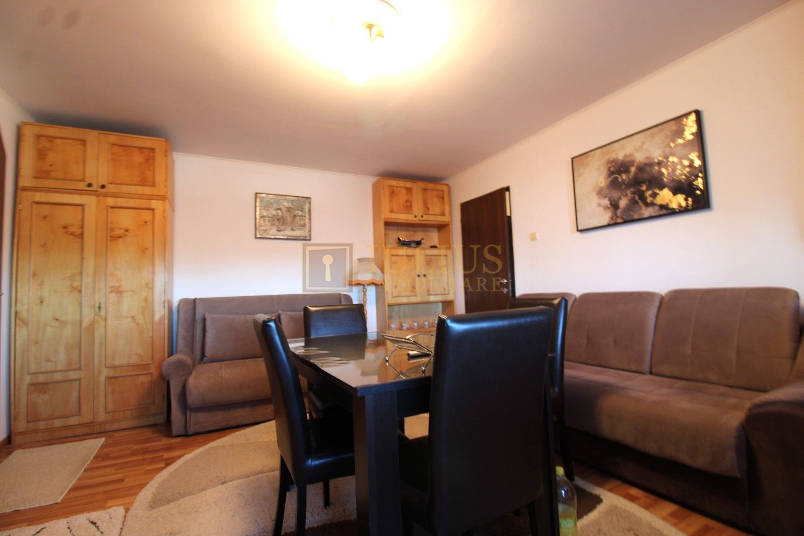 Apartament spatios, 3 camere, semidecomandat, Calea Buziasului - Poză 10
