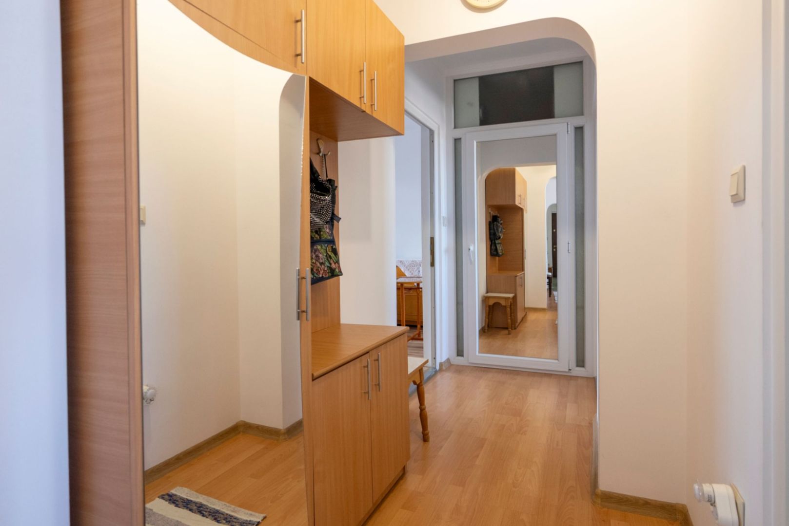 APARTAMENT 3 CAMERE, 2 BAI, NUFARUL, ETAJ INTERMEDIAR - Poză 8