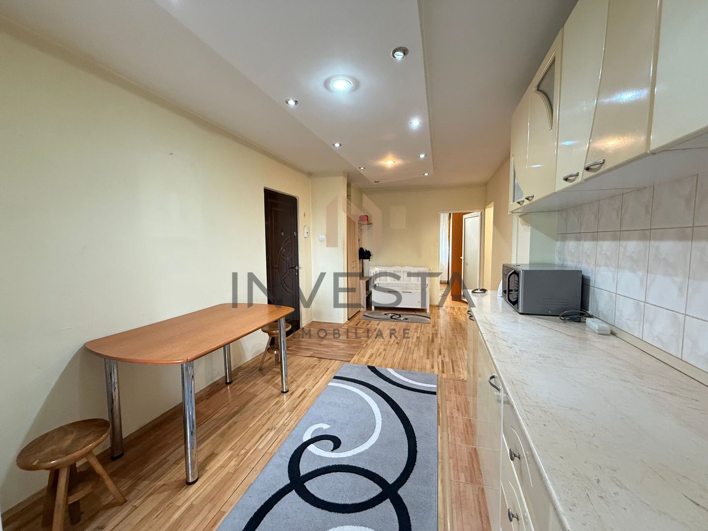 Apartament 3 camere decomandate de 65 mp cu boxa, zona Intre Lacuri! - Poză 2