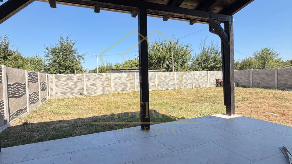 Duplex cu 5 camere si 2 bai, 470 mp teren si 115 mp utili in Ghiroda. - Poză 26